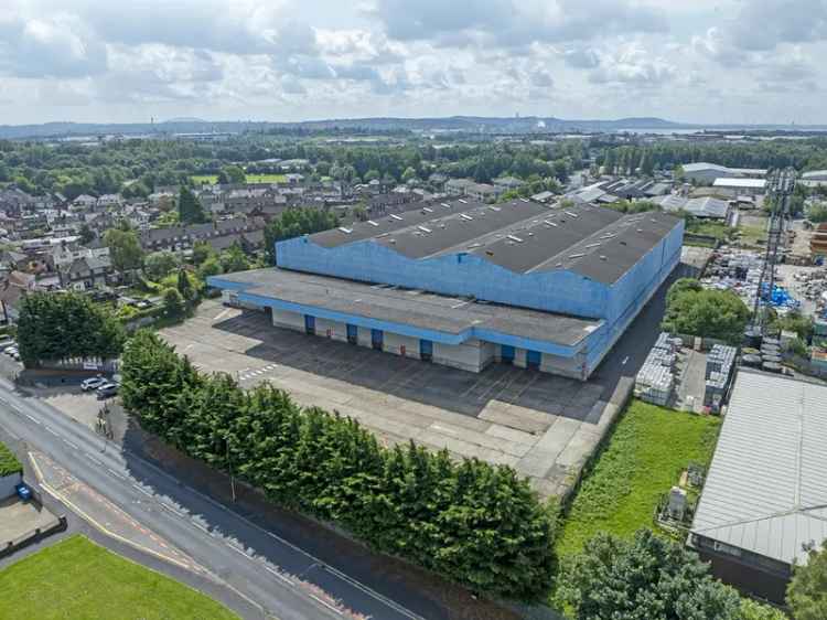 High Bay Warehouse 13m Clear Height 8 Docks Widnes