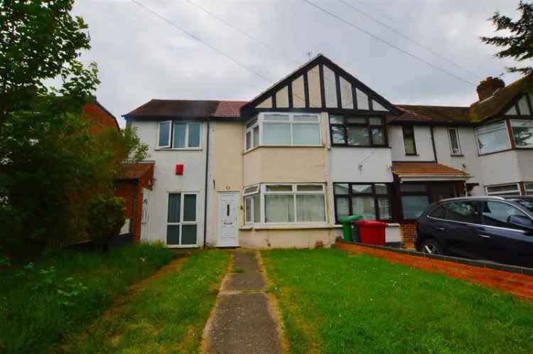 3 Bed Extended Mid Terrace House For Sale Slough