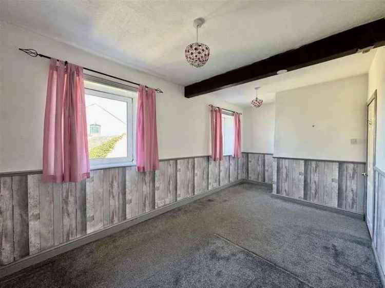 3 Bed Character Cottage For Sale Near M1 M62