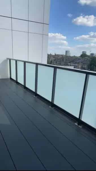 Spacious 2-Bed Apartment Maida Hill Large Balcony Modern Building