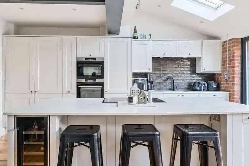 3 Bed House for Sale in Portsmouth