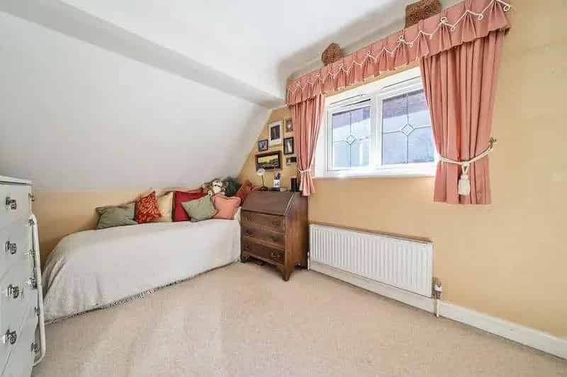4 Bed Detached House For Sale Double Garage Family Home