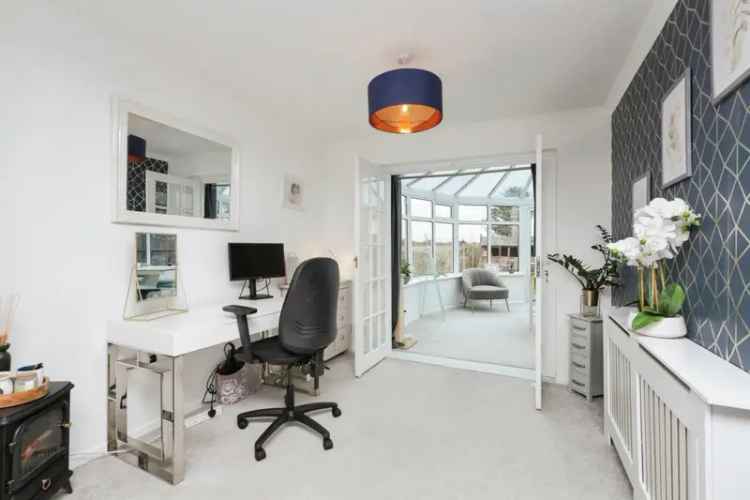 Three Bedroom Detached House in Bridgemere Eastbourne