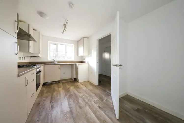 Three Bedroom Semi-Detached House Kidderminster No Chain