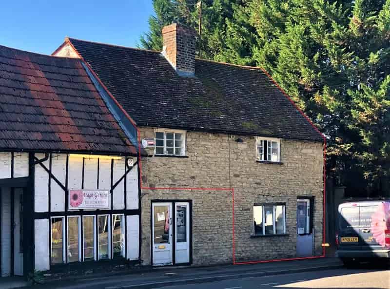 Kempston Commercial Property: Grade II Listed Building