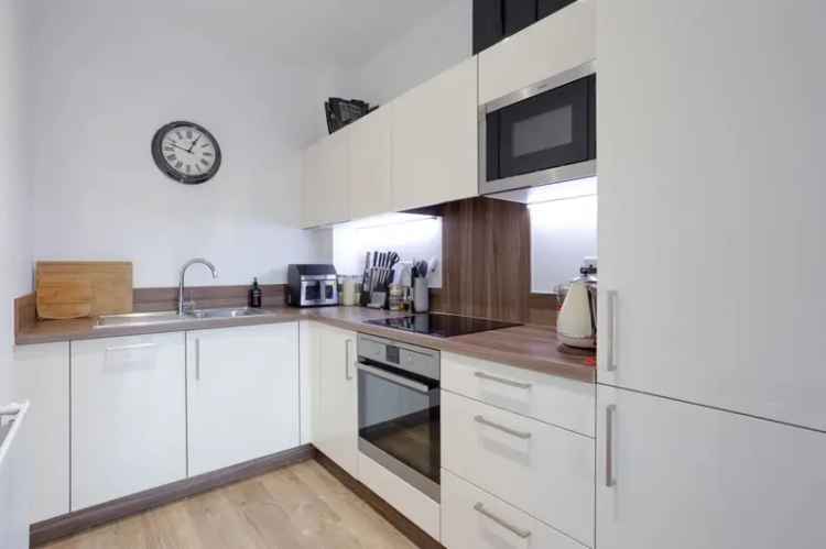 1 bedroom flat for sale