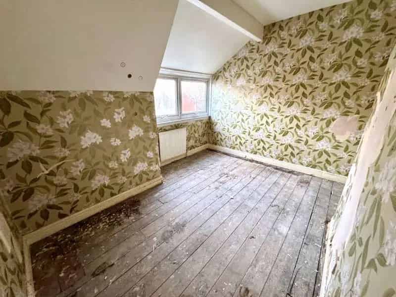 4 Bedroom Victorian Terraced House For Sale
