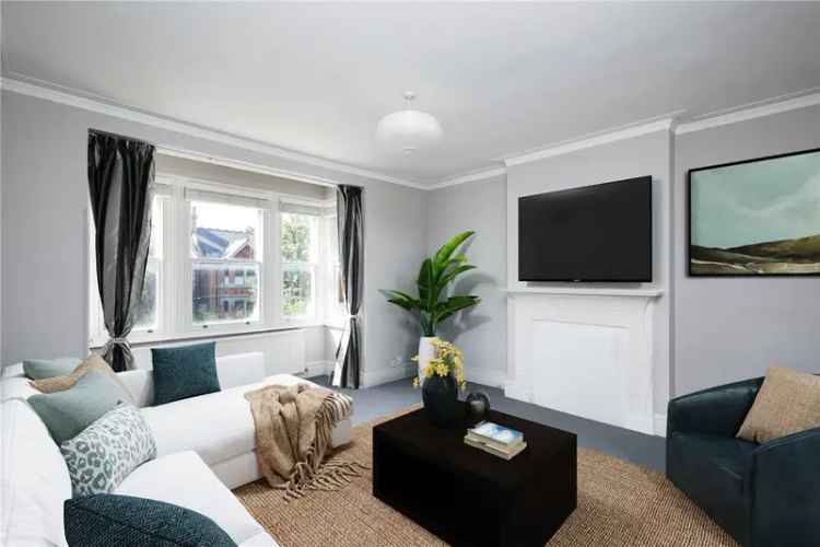 1 Bedroom Flat near Ealing Broadway Station London