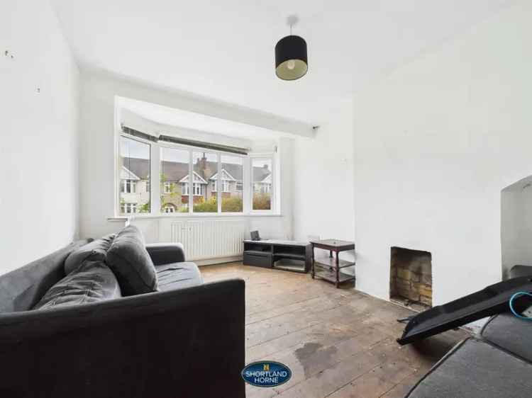 3 Bedroom Semi Detached House For Sale at Auction