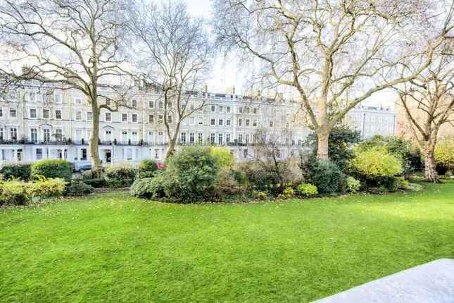 Flat for sale in Onslow Gardens, South Kensington, London SW7