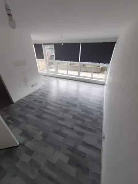 Spacious 2-Bedroom Apartment Near Beach