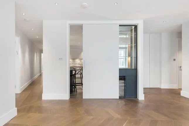 Flat for sale in Kensington Church Street, London W8