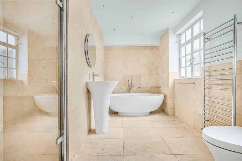 Two Double Bedroom Apartment in Marylebone