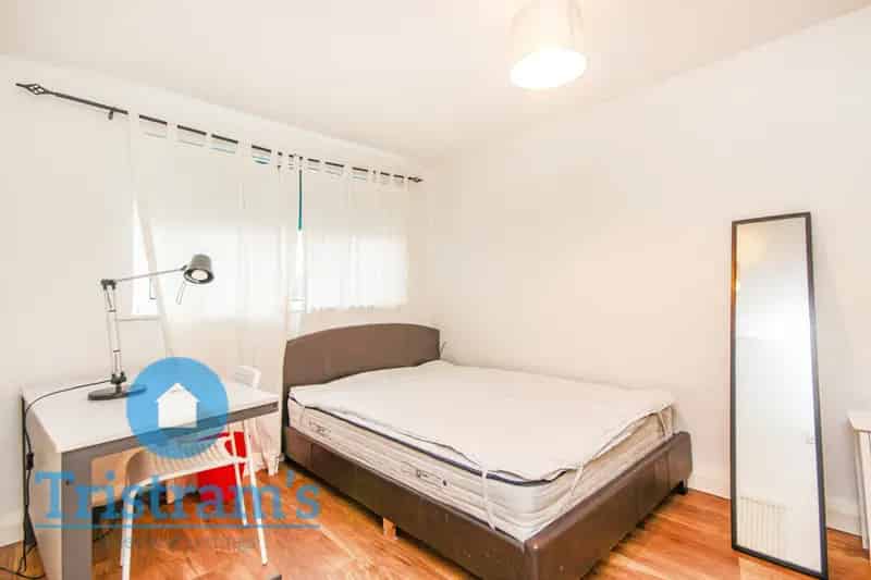 1 Bedroom House Share for Professionals
