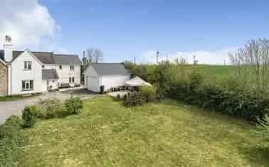 4 Bedroom Semi-Detached House with Stunning Views