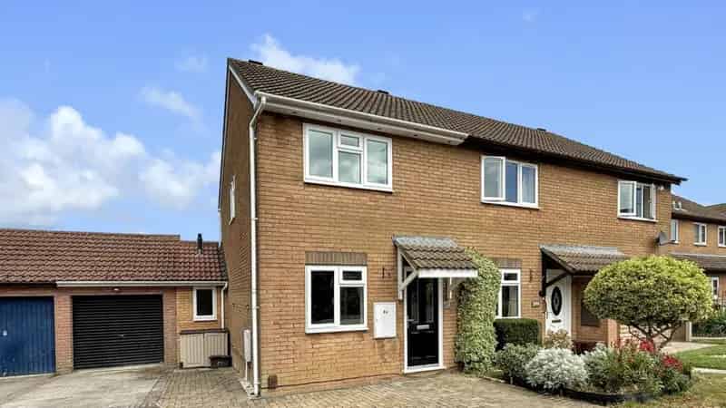 3 Bedroom House For Sale in Westbury
