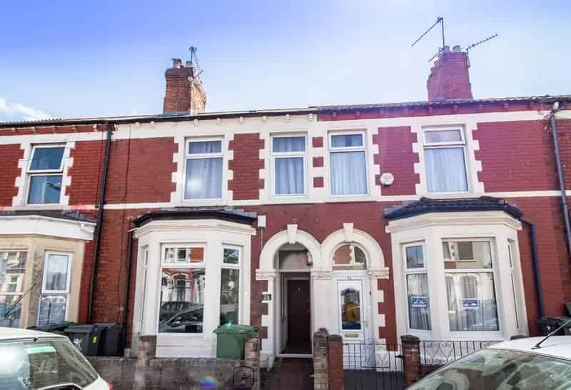 1 Bedroom Furnished Apartment near Taff Trail Cardiff