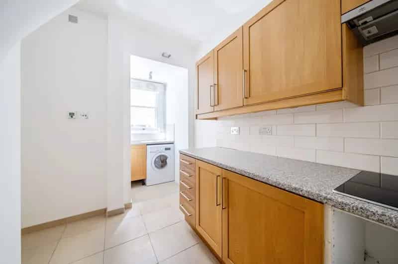 1 bedroom flat for sale