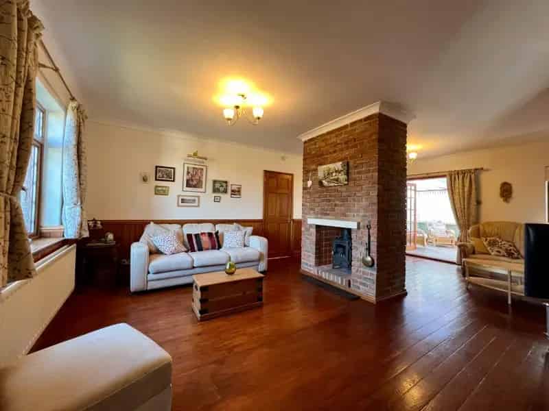 4 Bedroom Chalet Bungalow For Sale Large Garden Field Views