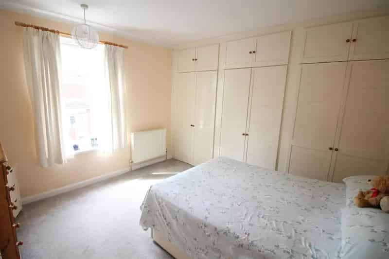 4 Bedroom End Terrace House To Rent Stunning Outlook Large Family Home Garage