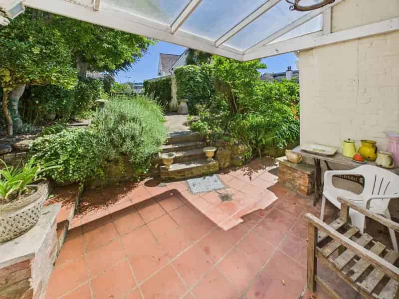 4 Bed Grade II Listed Home For Sale