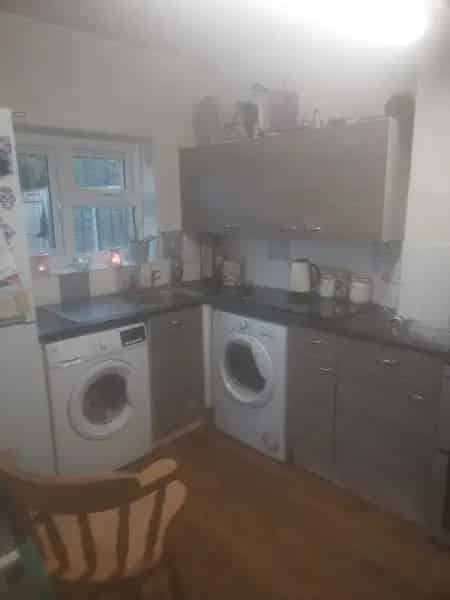 3 Bed Semi Detached House Great Heating Bills Large Garden Off Street Parking