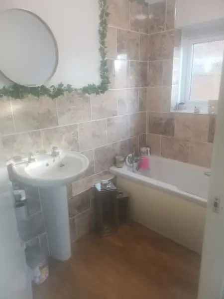 House For Rent in Southend-on-Sea, England