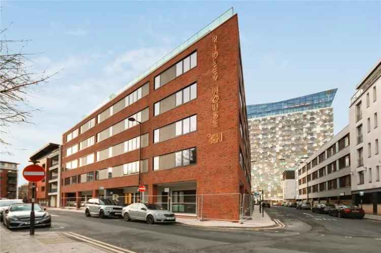 1 Bedroom Apartment to Rent in Luxury Development