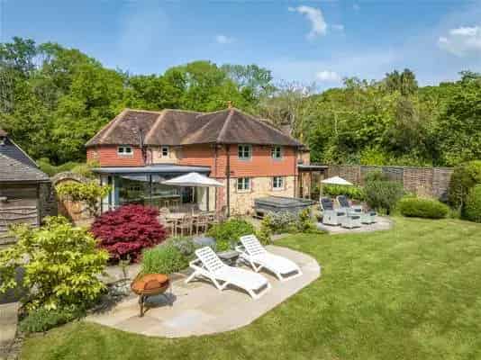Windfallwood Cottage Detached Surrey Home