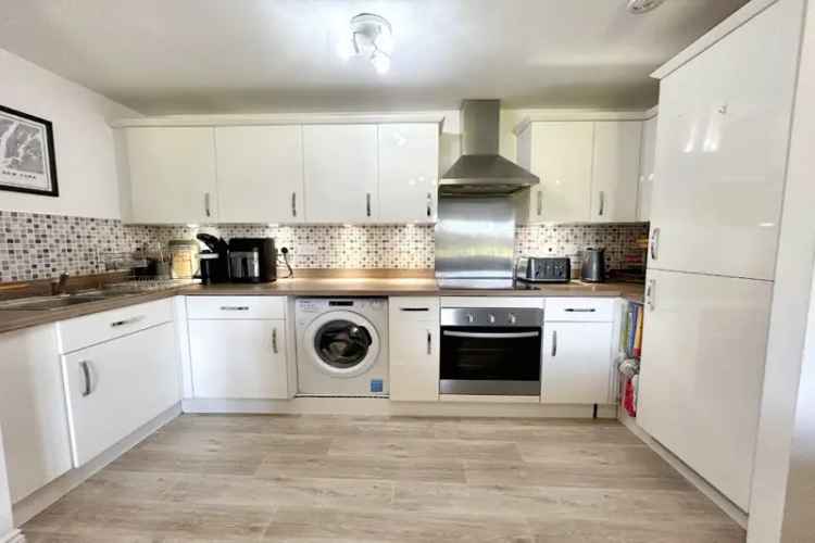 Apartment For Sale in Wakefield, England