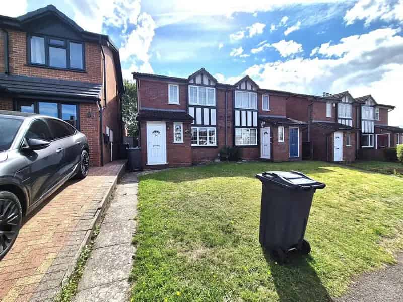 2 Bedroom Maisonette to Rent Four Oaks