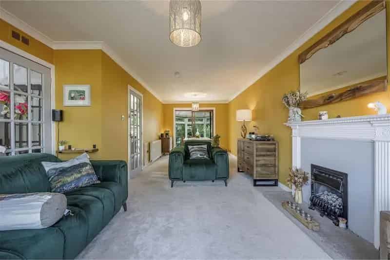 3 Bed Detached House Near Dunfermline City Centre