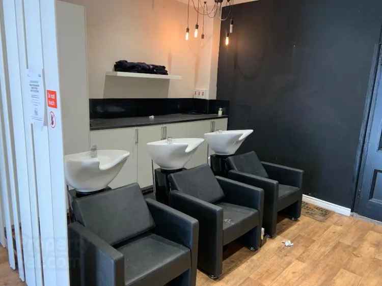 Commercial property For Rent in 2, Queens Road, Belfast, Northern Ireland