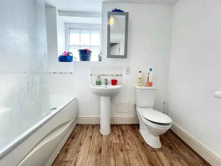 2 Bedroom Apartment for Sale Near Amenities