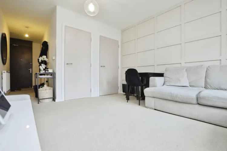 2 Bedroom Flat To Let Canning Town