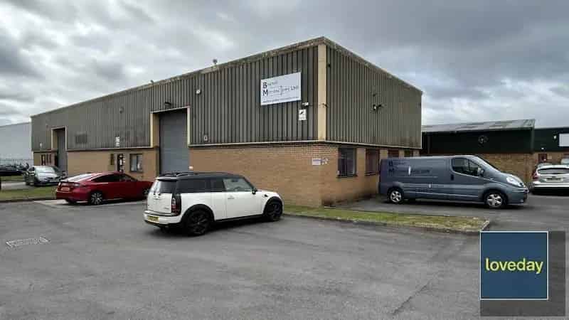 Industrial property For Rent , Chippenham, England