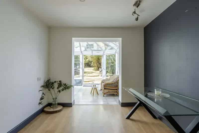 3 Bedroom Semi Detached House For Sale BS16