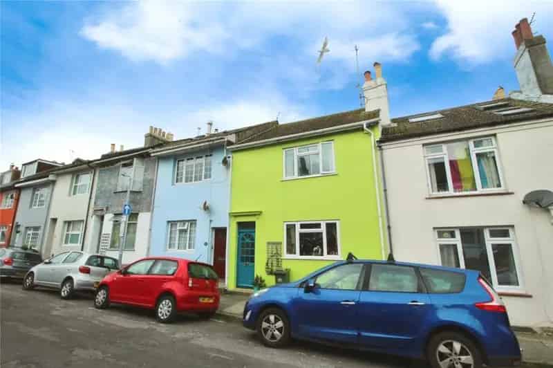 1 Bedroom Flat to Rent Near Transport Links