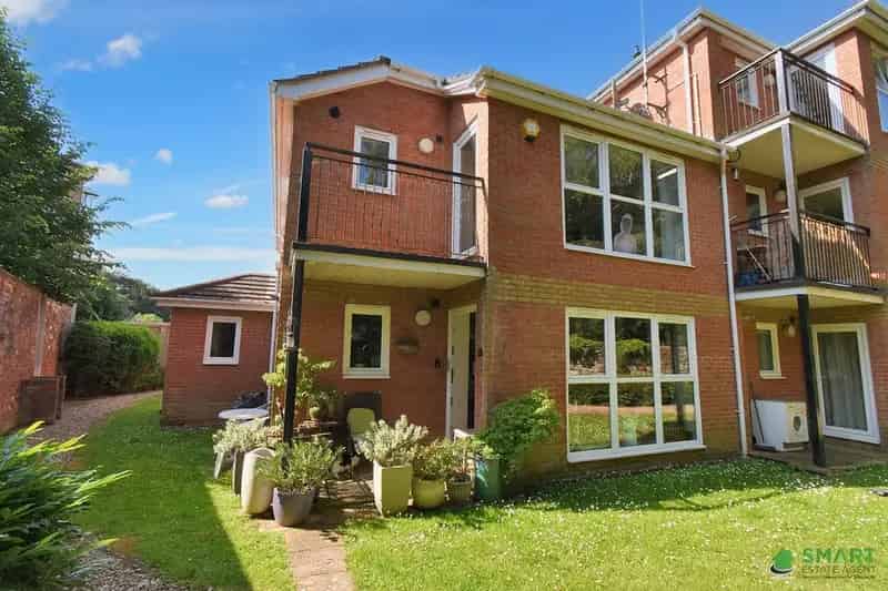 2 Bedroom Apartment for Sale in Exeter