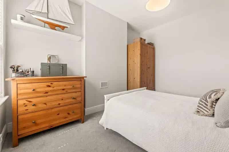 3 Bed Semi-Detached House For Sale