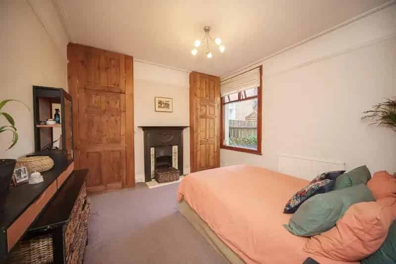 Two Double Bedroom Apartment with 62ft Garden Southfields Wimbledon Park Earlsfield
