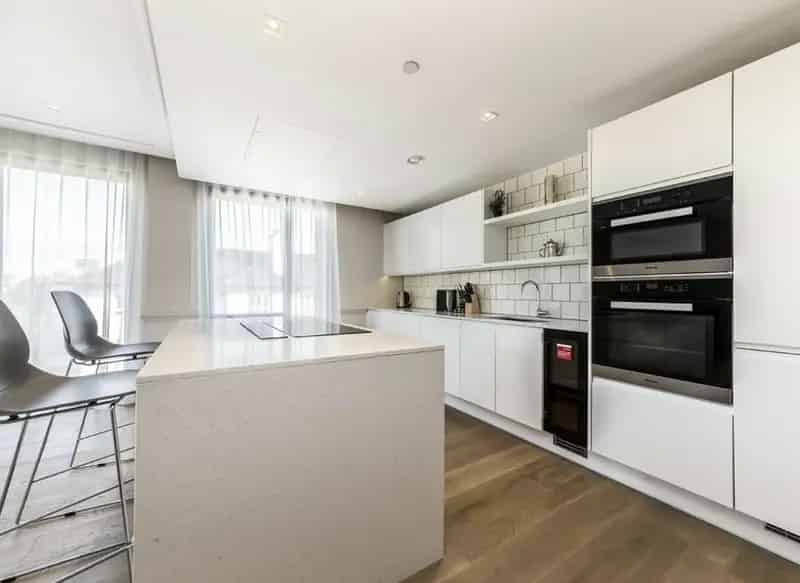 3 Bedroom Riverside Luxury Apartment Hammersmith