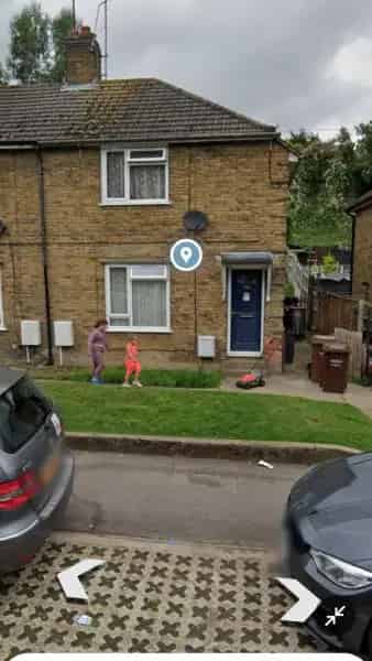3 Bed Semi Detached House with Off Street Parking and Large Garden