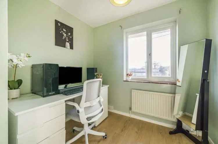 3 Bed End Terrace House For Sale