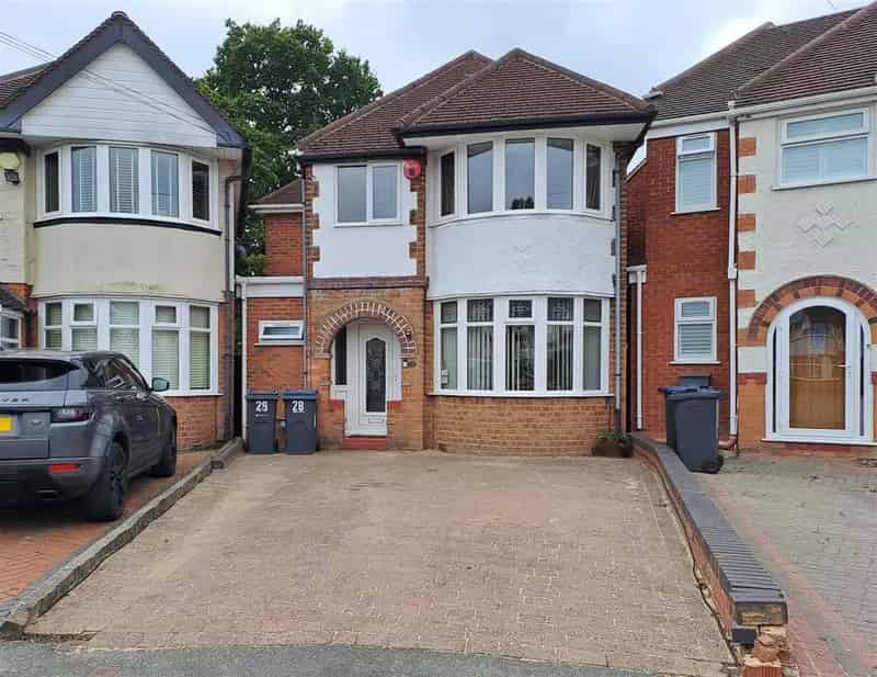 3 Bedroom Detached House for Sale