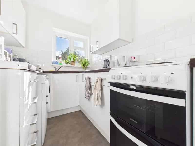 2 Bedroom Apartment to Rent