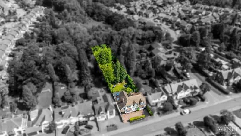 4 Bedroom Detached House for Sale in Sutton Coldfield