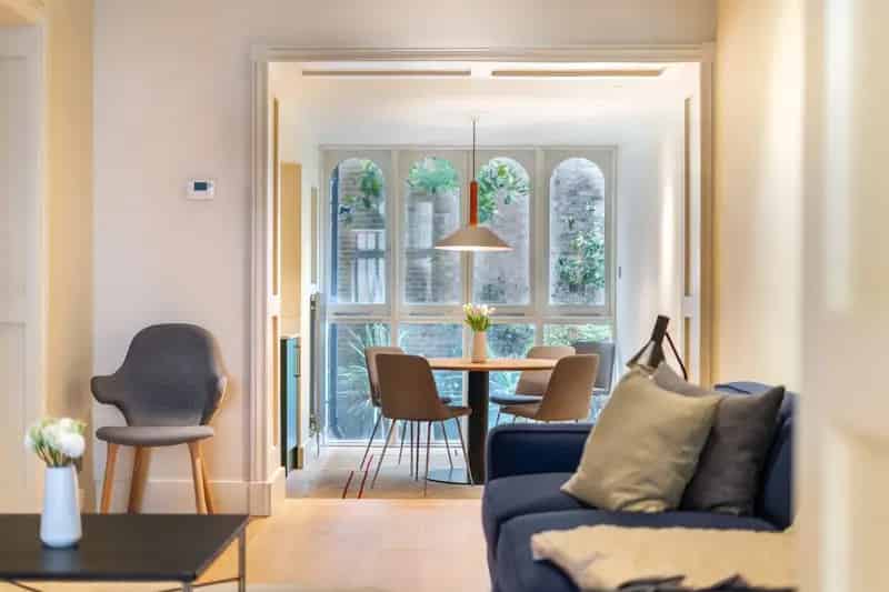 3 Bedroom Maisonette for Sale in Chelsea