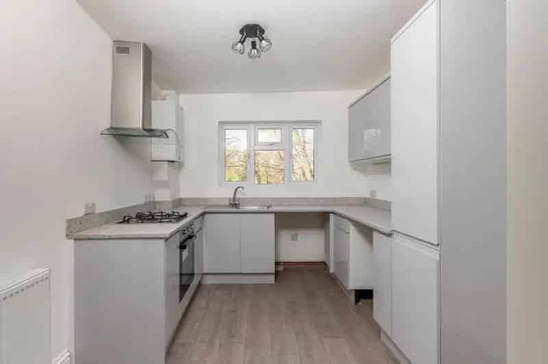 3 Bedroom Terraced House for Sale Near Park