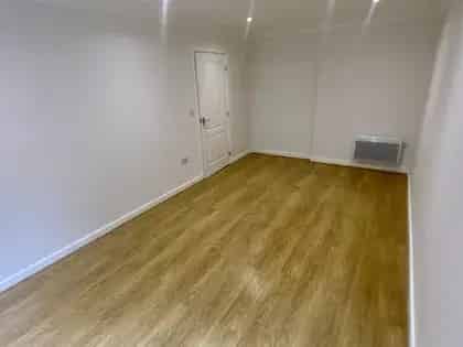 1 Bedroom Apartment Cardiff Furnished Available June 17th